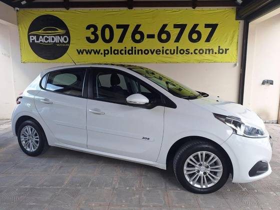 PEUGEOT 208 1.6 ALLURE 16V FLEX 4P AUTOMÁTICO PEUGEOT 208 1.6 ALLURE 16V FLEX 4P AUTOMÁTICO